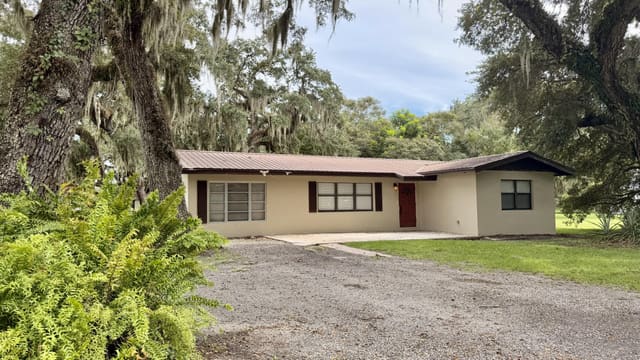 1903 SW 3rd Avenue, Okeechobee, FL 34974