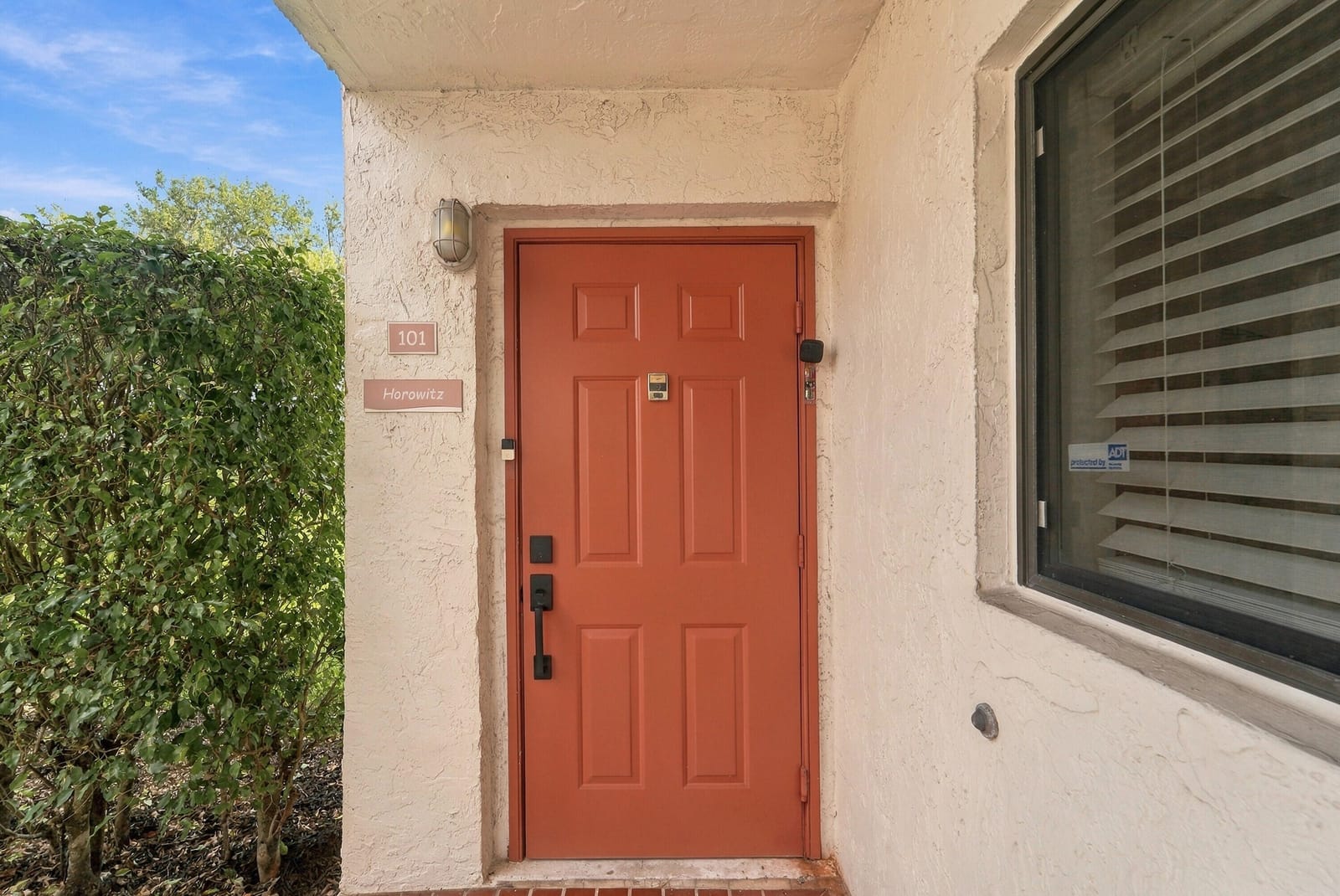15075 Witney Road 101 — photo 4