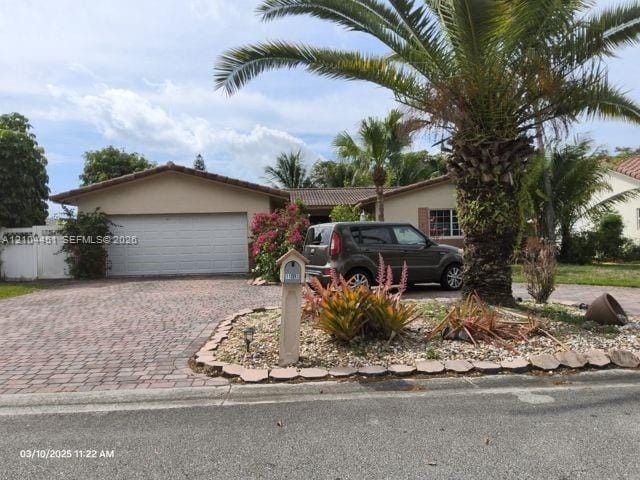 11093 Glenwood Drive