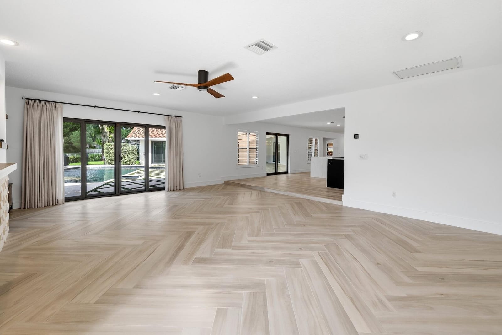 1013 SHADY LAKES Circle, Palm Beach Gardens, FL 33418 photo 18