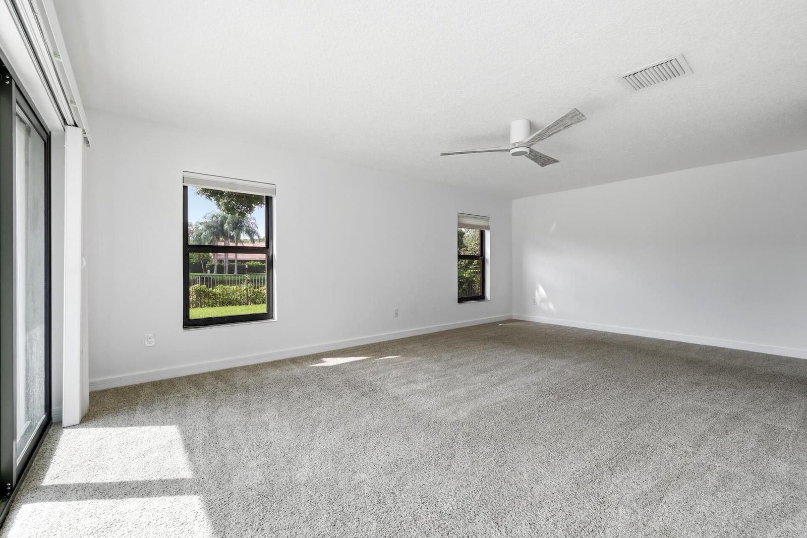 1013 SHADY LAKES Circle, Palm Beach Gardens, FL 33418 photo 20