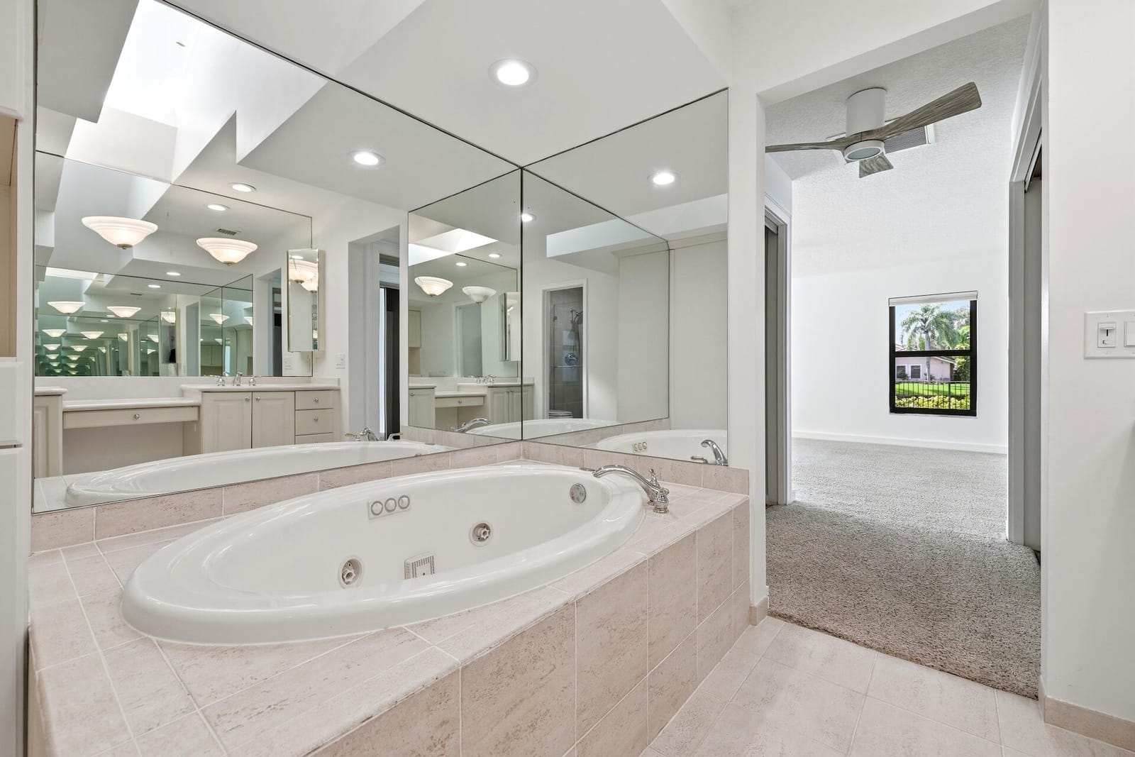 1013 SHADY LAKES Circle, Palm Beach Gardens, FL 33418 photo 24
