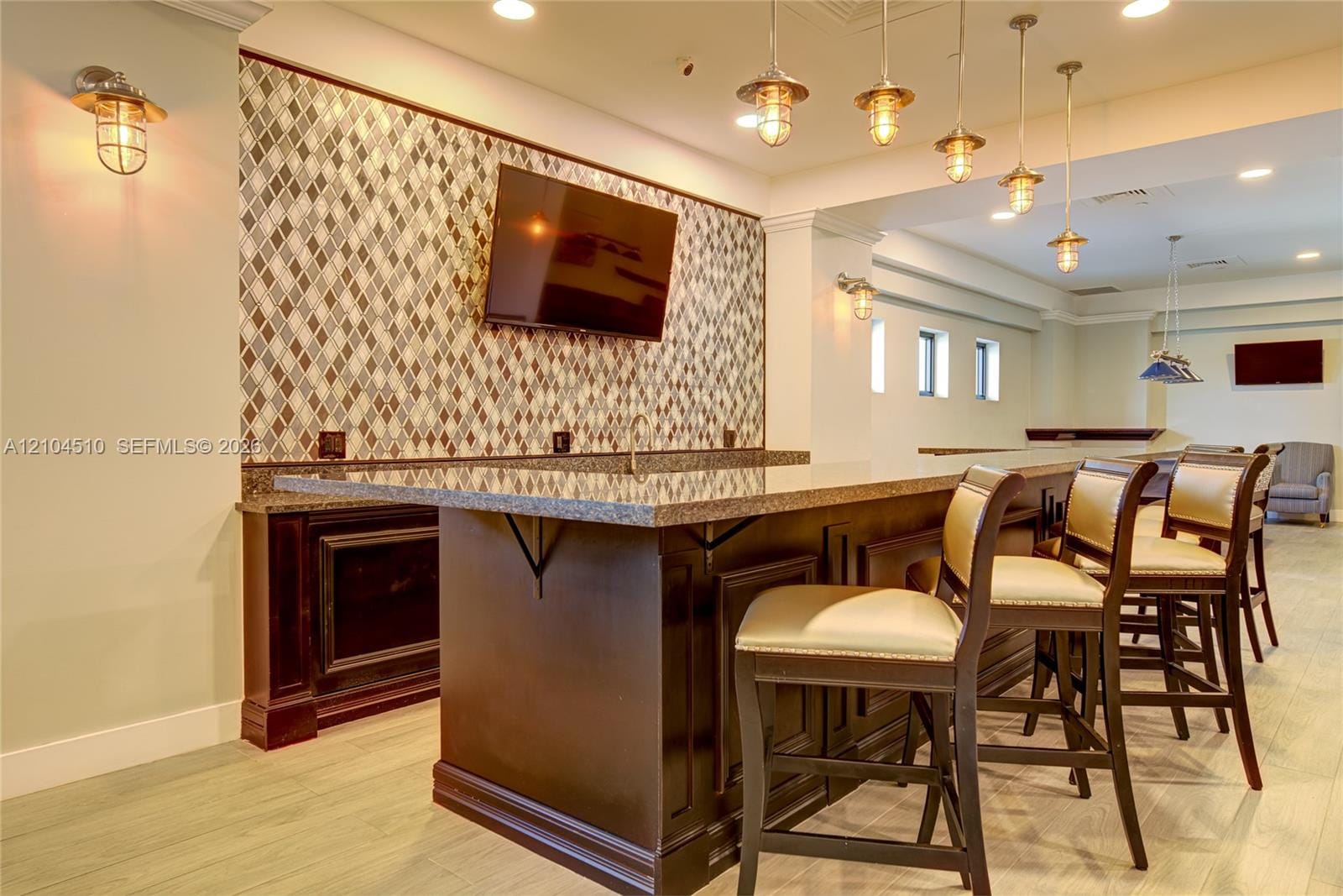 2501 S Ocean Drive 1006 — photo 2