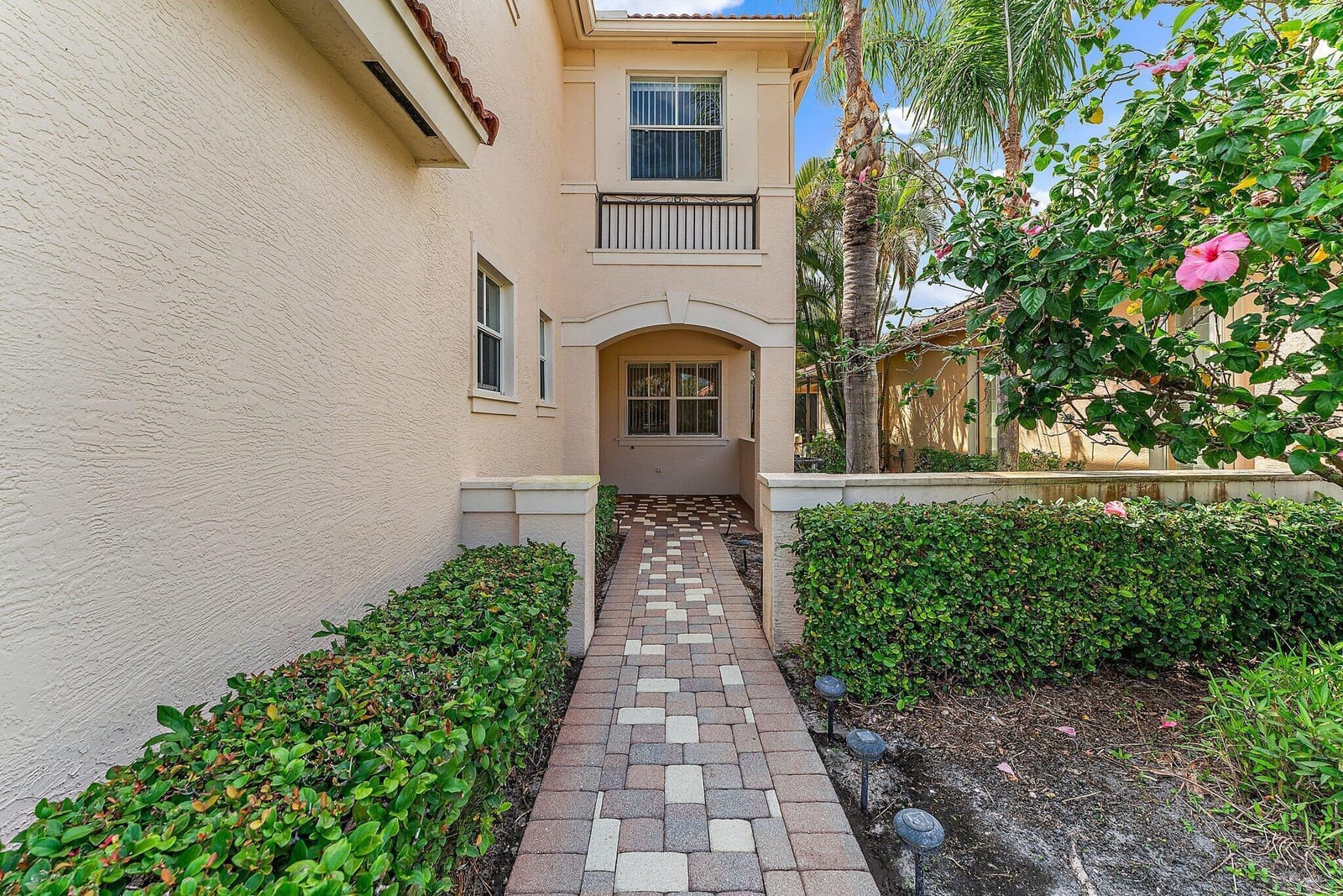 156 Isle Verde Way — photo 5