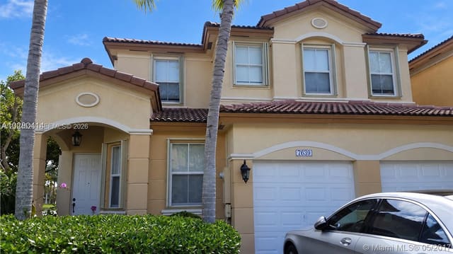 7639 NW 113th Path, Doral, FL 33178