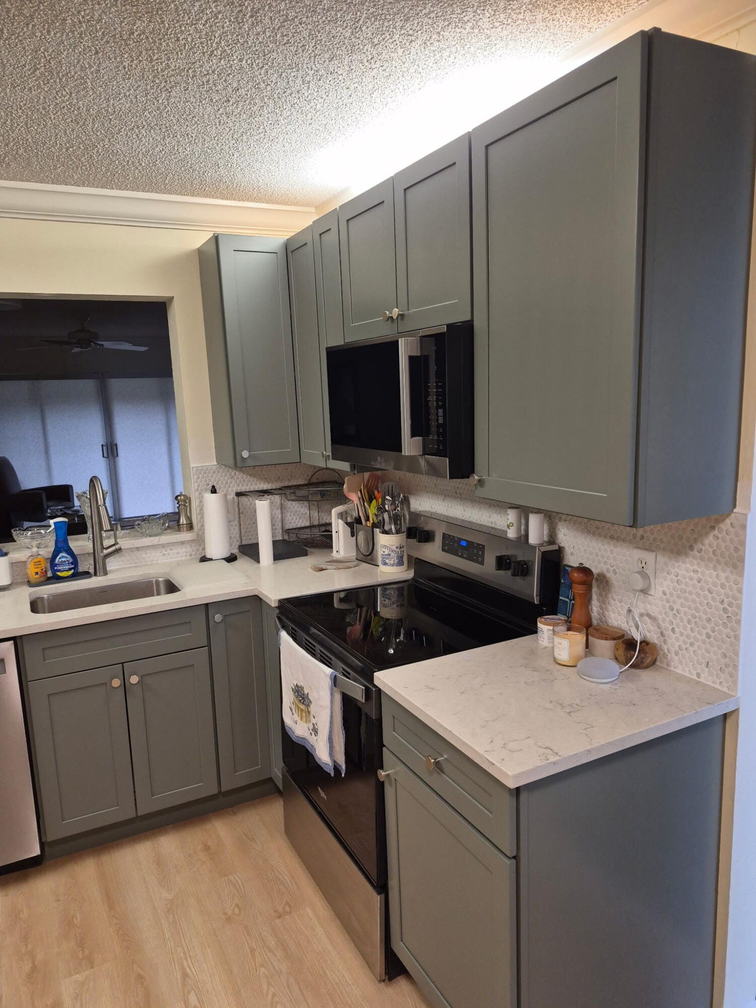 85 PELICAN POINTE Drive 103, Delray Beach, FL 33483 photo 16