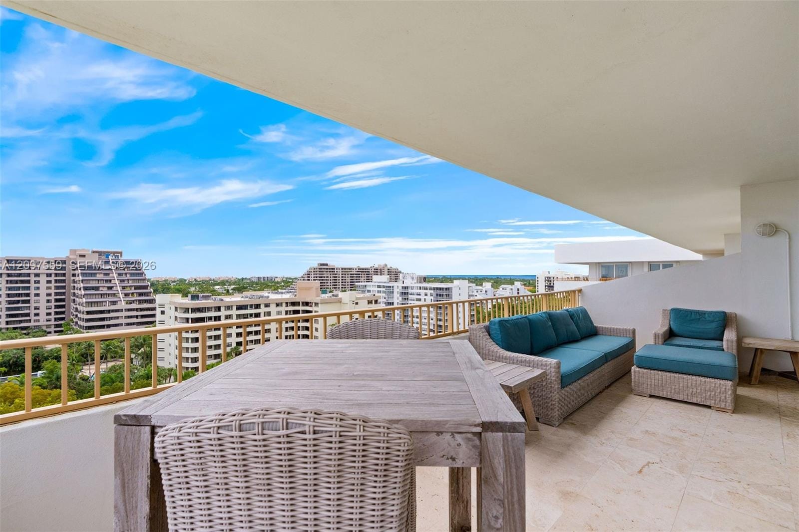 155 Ocean Lane Drive 1215 — photo 4