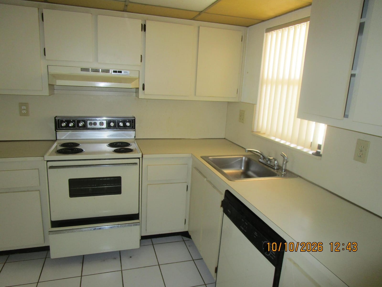10466 SUNRISE LAKES Boulevard 301, Sunrise, FL 33322 photo 1