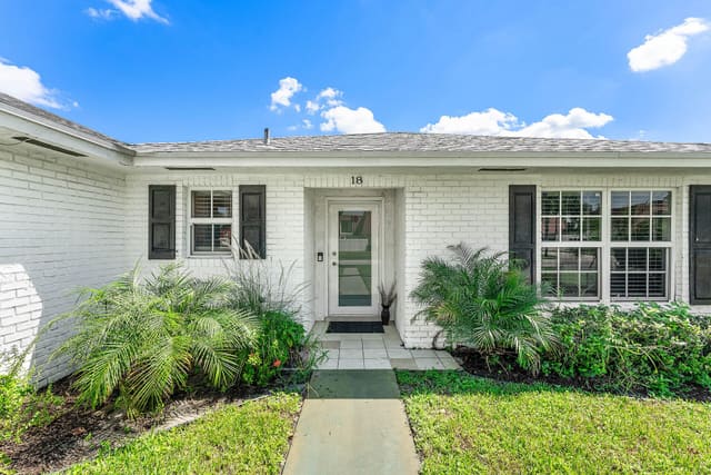 2840 SW 14TH Street 18, Boynton Beach, FL 33426