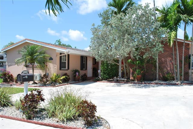 9990 Marlin Road, Cutler Bay, FL 33157