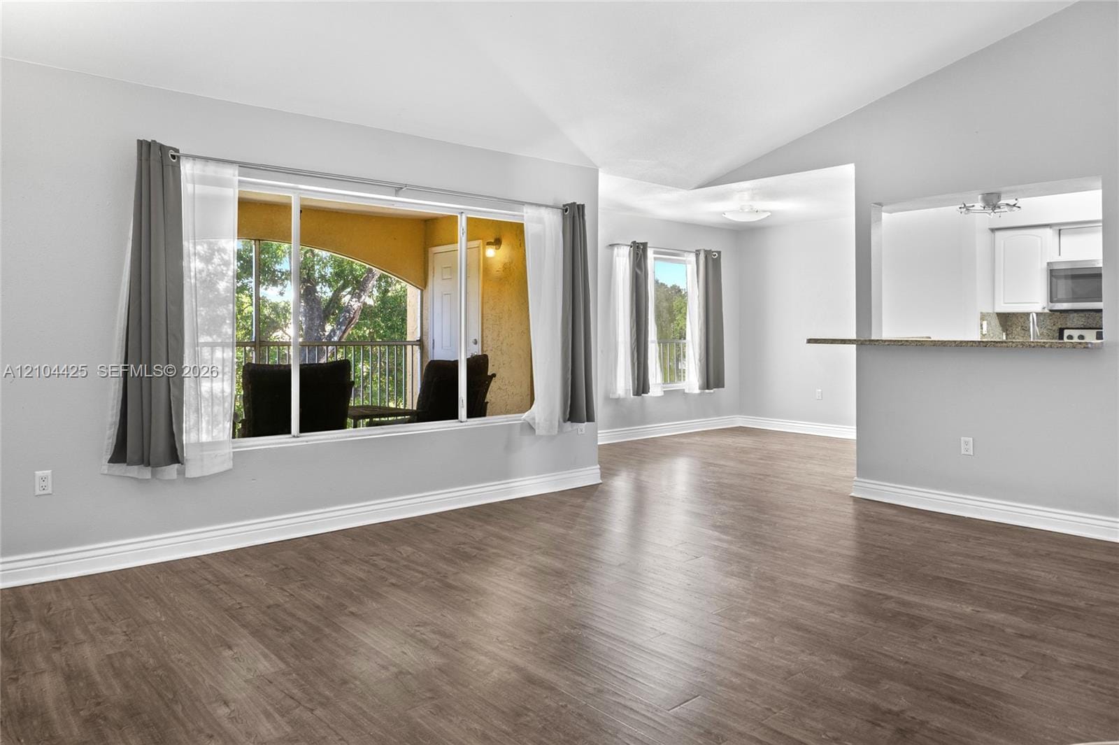 2371 NW 33rd Street 714, Oakland Park, FL 33309 photo 2