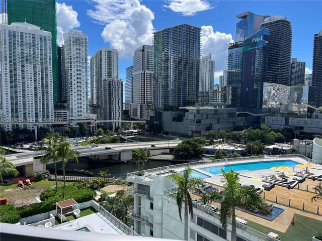90 SW 3rd Street 1615, Miami, FL 33130
