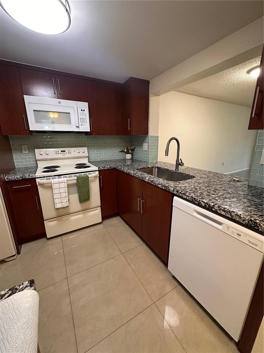 10845 SW 112th Avenue 211 — photo 3