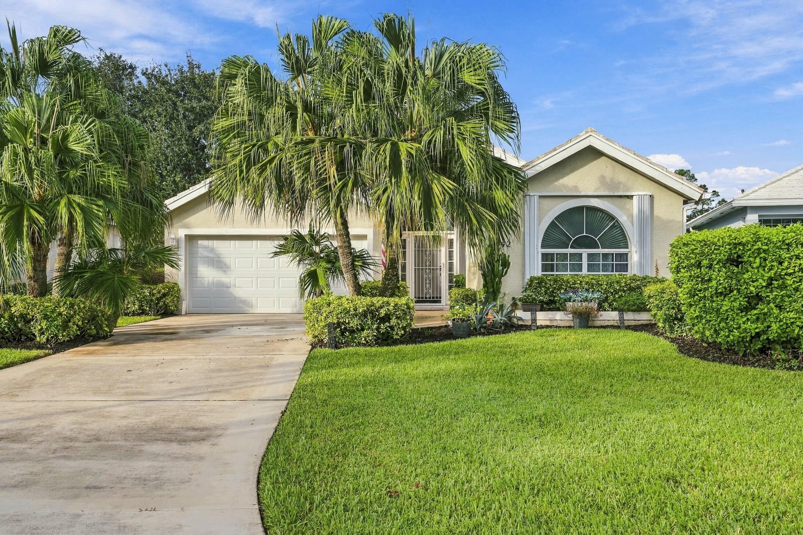 442 SW Fairway Vista, Port St. Lucie, FL 34986
