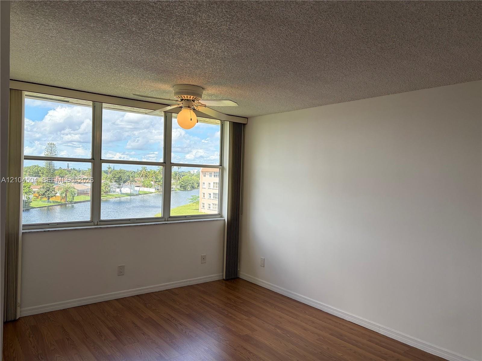10422 NW 24th Place 409, Sunrise, FL 33322 photo 3