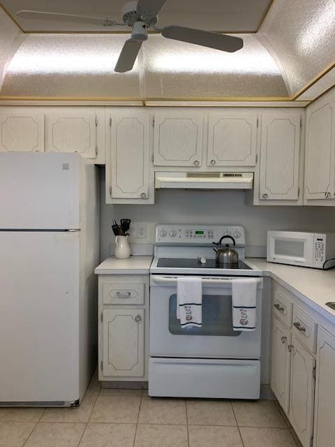 194 Monaco Way, Delray Beach, FL 33446