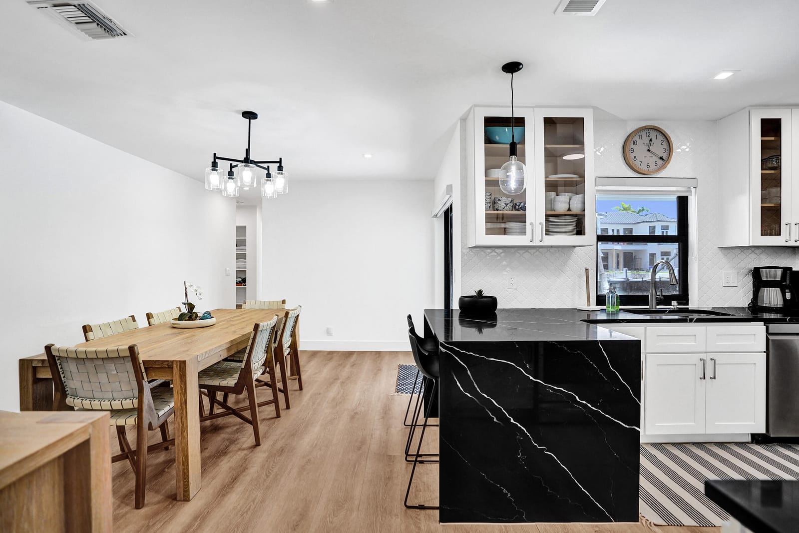 933 Banyan Drive — photo 10