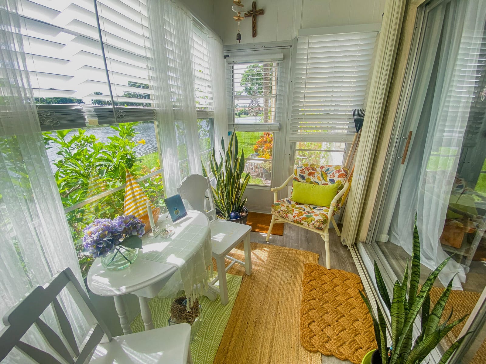 108 Lake Evelyn Drive — photo 12