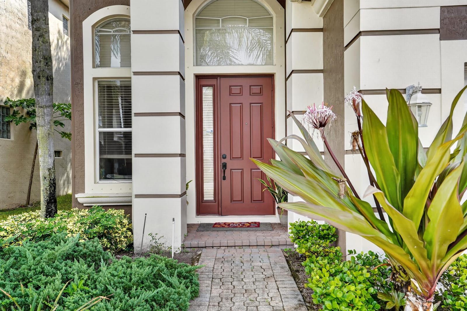 1036 Grove Park Circle — photo 3