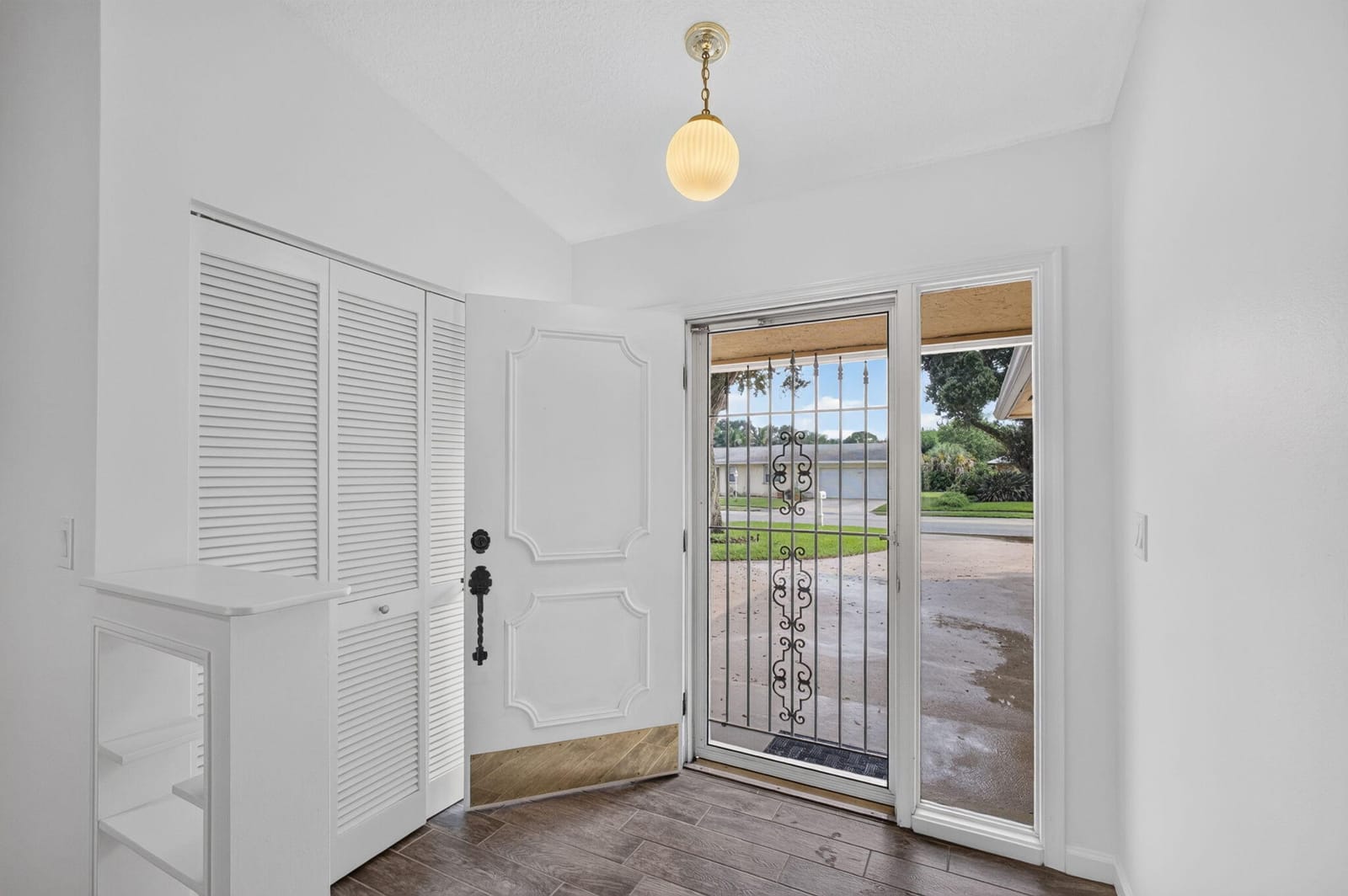 9881 SE LITTLE CLUB Way N — photo 8