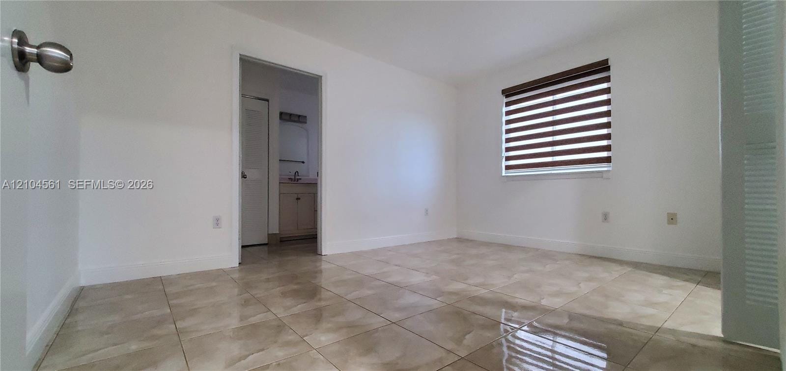 1627 NW 18th Street 310 — photo 8