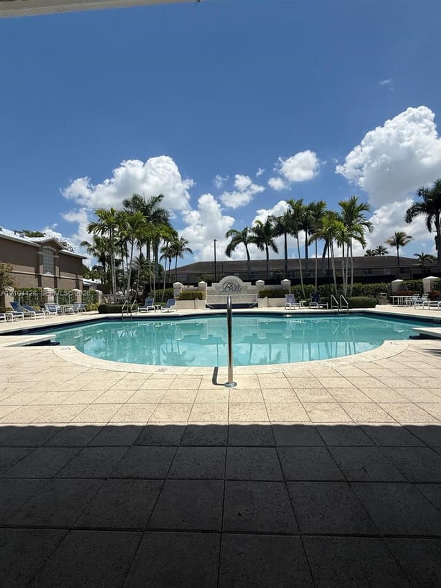 5650 NW 115 Th Court 101, Doral, FL 33178