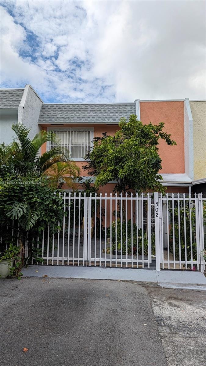 502 NW 11th Street, Miami, FL 33136