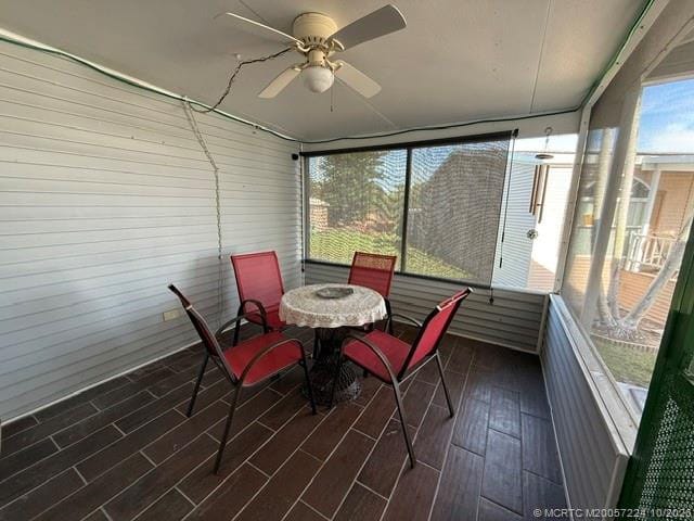 4029 3rd Court — photo 2