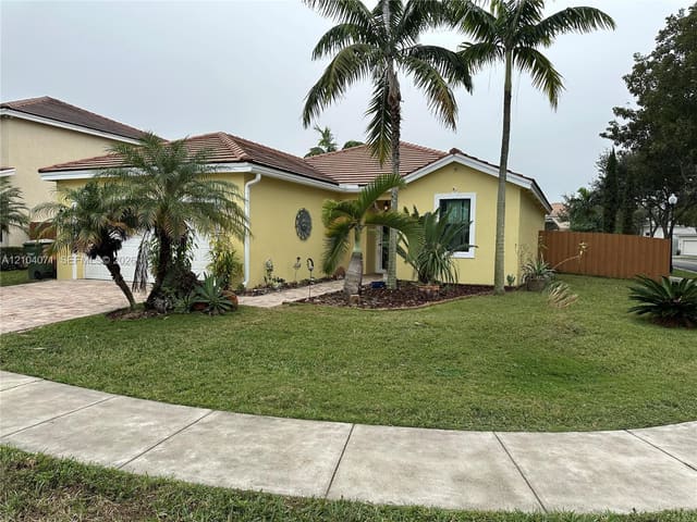 3060 SE 4th Court 3060, Homestead, FL 33033
