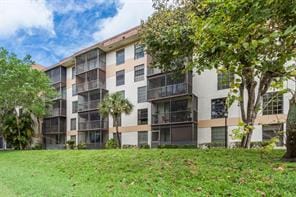 5570 NW 44th Street 504-A, Lauderhill, FL 33319