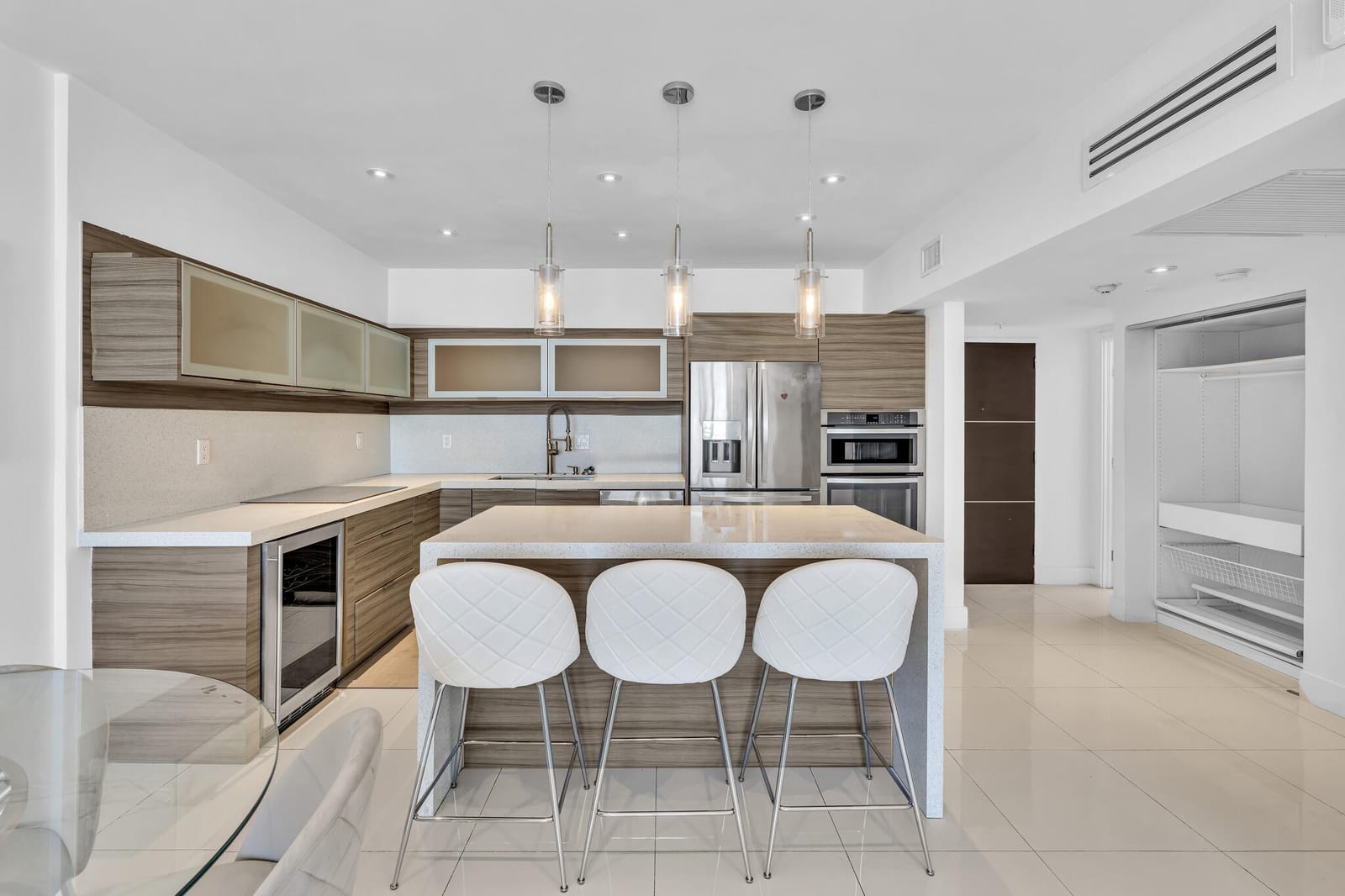 19390 COLLINS Avenue PH-6 — photo 10