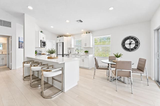 8282 Old Forest Road, Palm Beach Gardens, FL 33410