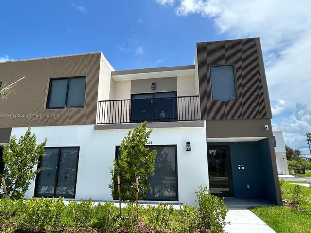 14624 SW 261st Terrace 2, Homestead, FL 33032
