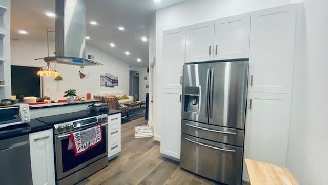4235 NW 56TH Drive — photo 12