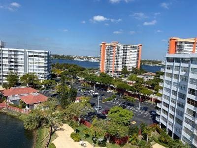 1300 NE Miami Gardens Drive 1021E, Miami, FL 33179
