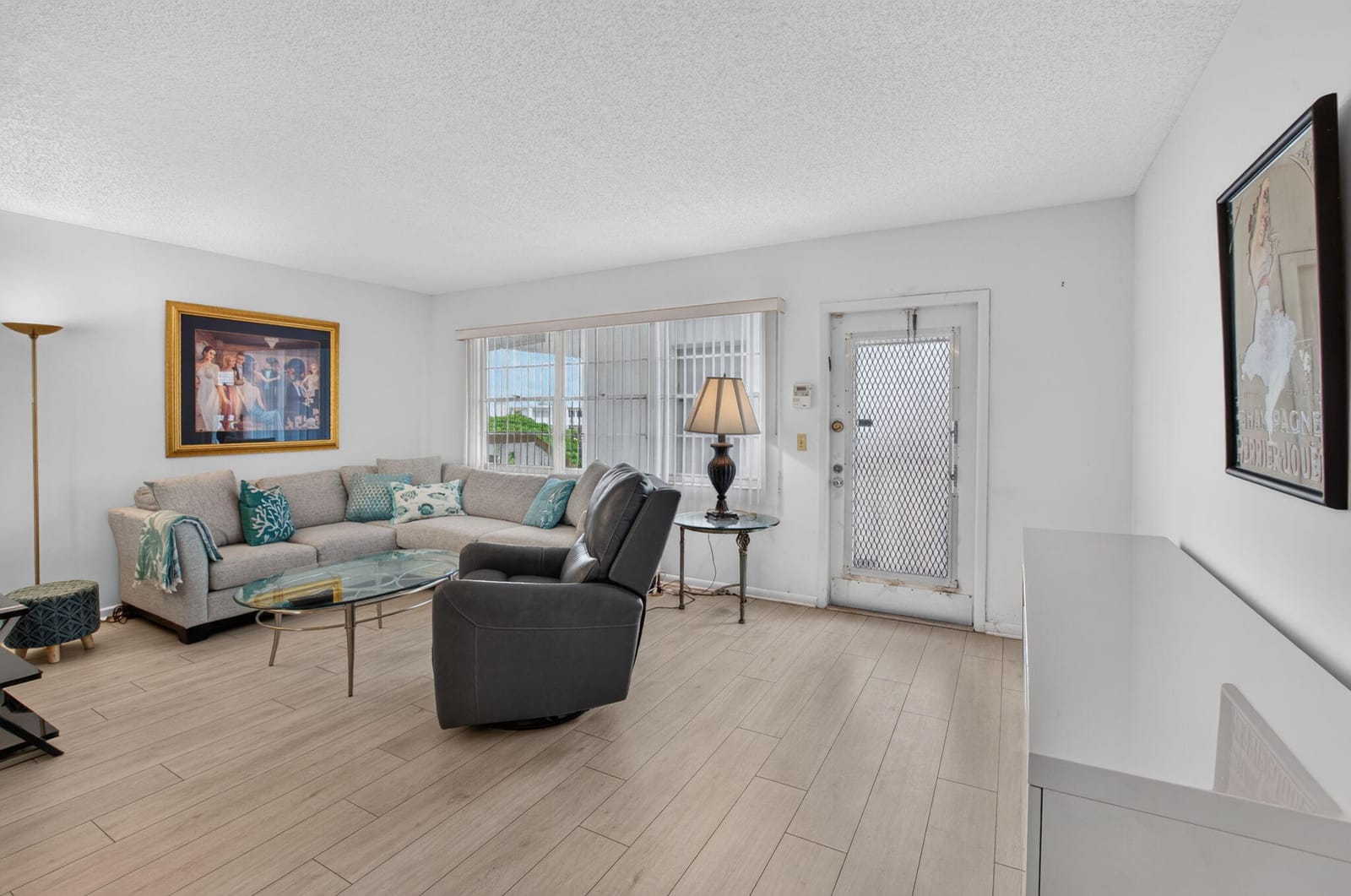 4071 CORNWALL D — photo 11