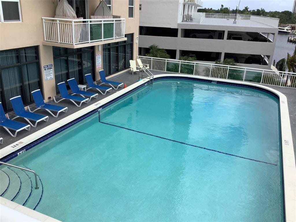 437 GOLDEN ISLES Drive 7G, Hallandale Beach, FL 33009 photo 18