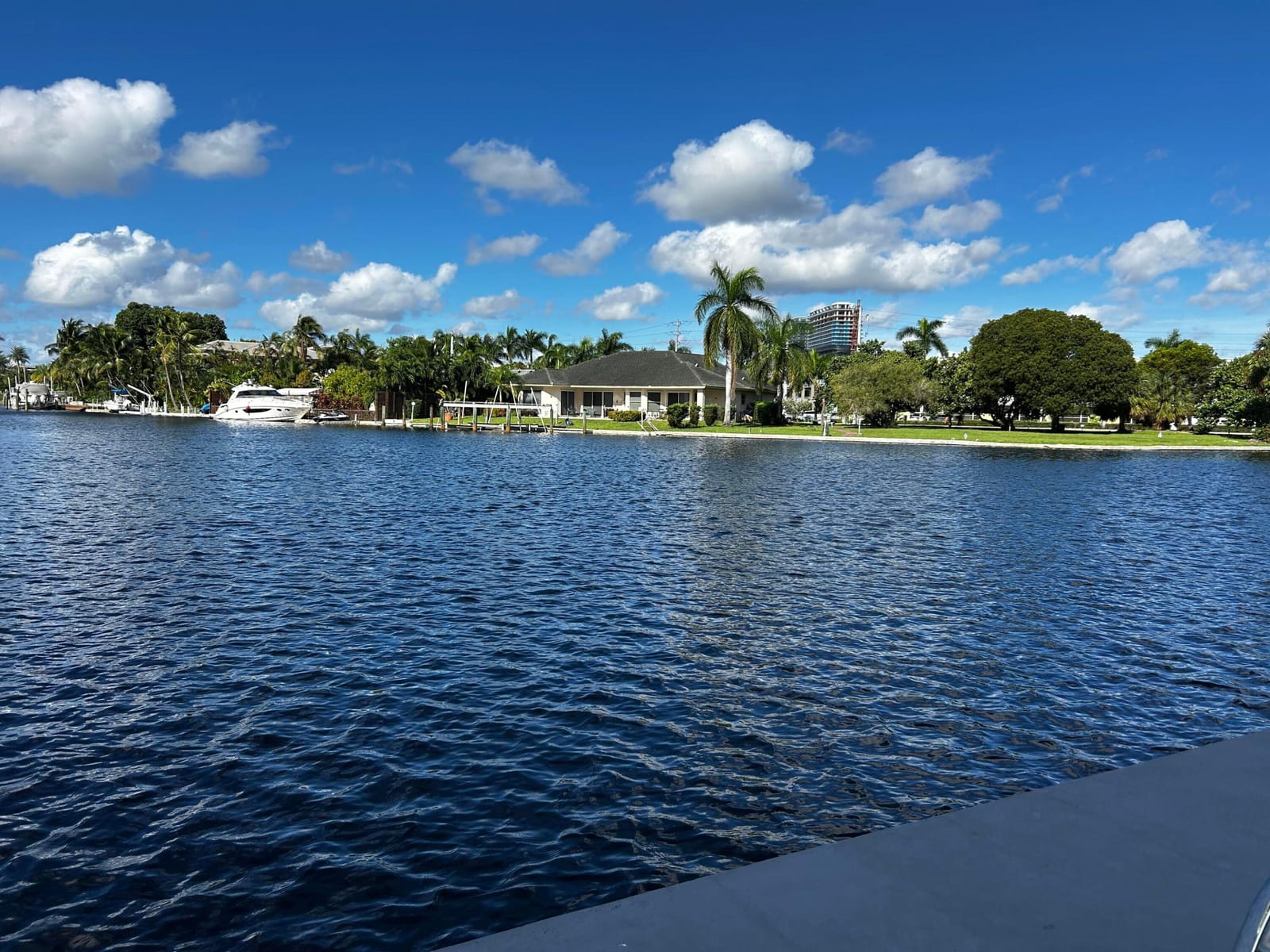 437 GOLDEN ISLES Drive 7G, Hallandale Beach, FL 33009 photo 19