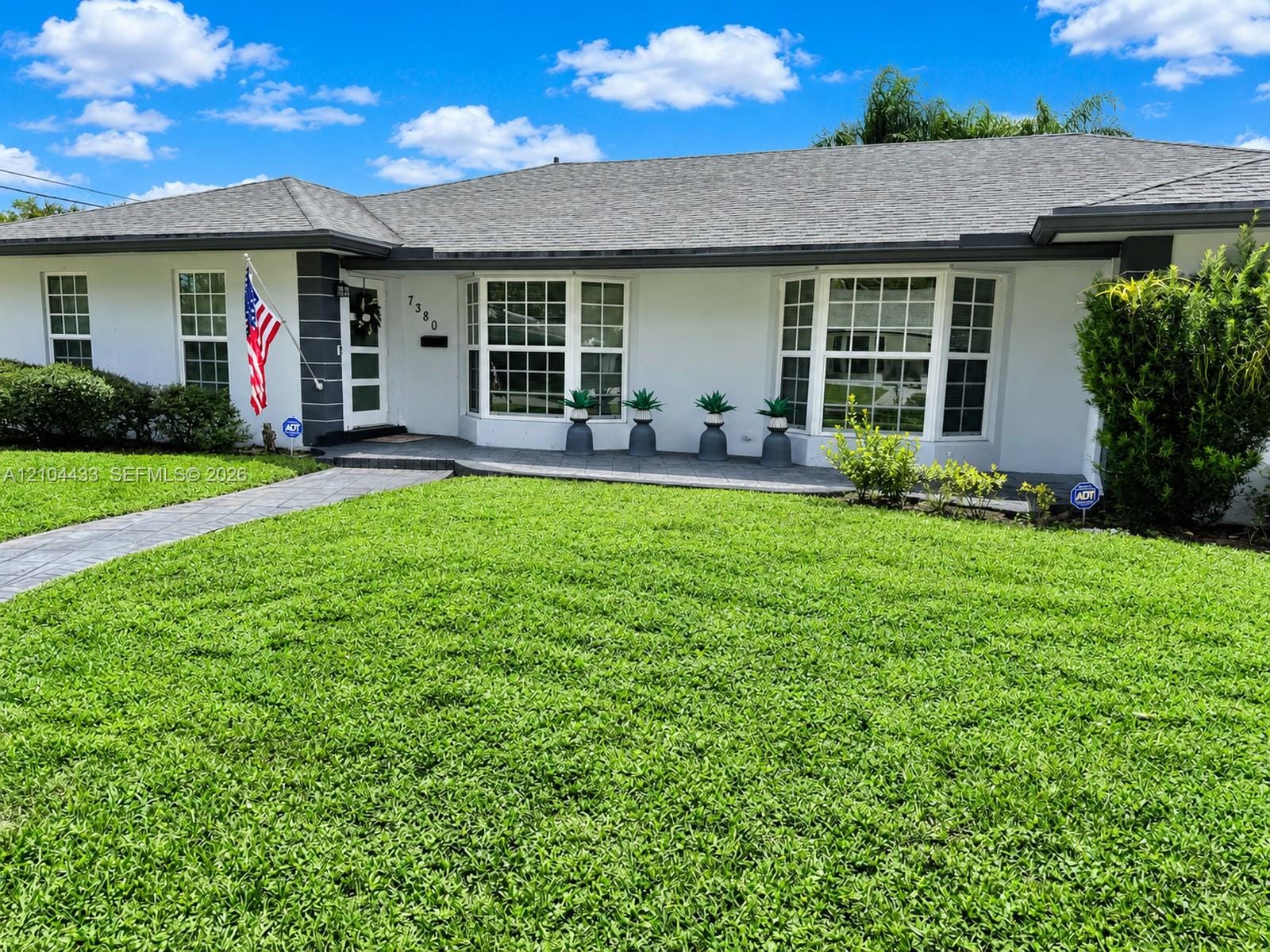 7380 NW 9th Street — photo 2