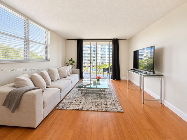 1465 NE 123rd Street 401, North Miami, FL 33161