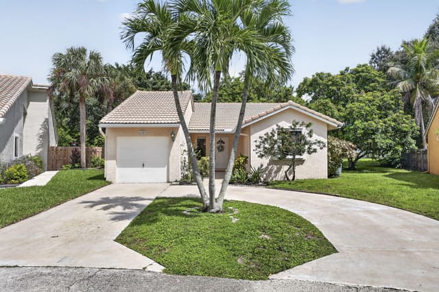 6181 Country Fair Circle, Boynton Beach, FL 33437