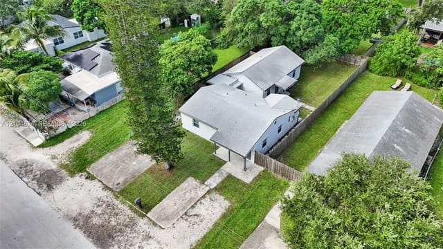 1223 NW 6th Avenue, Fort Lauderdale, FL 33311