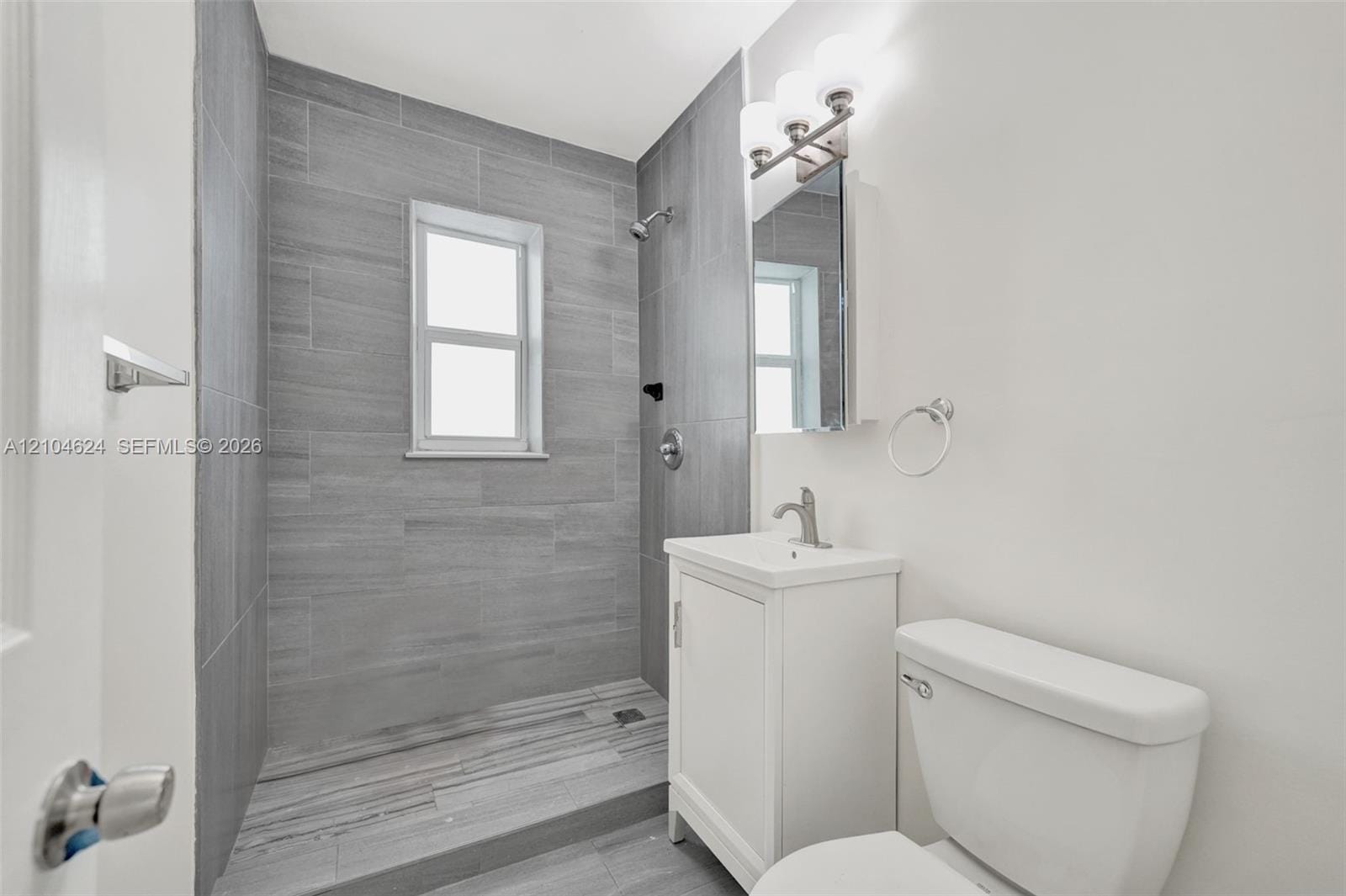 1223 NW 6th Avenue — photo 11