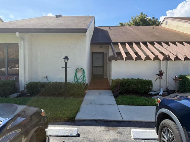 3923 SILVER MAPLE Drive A, Lake Worth, FL 33467