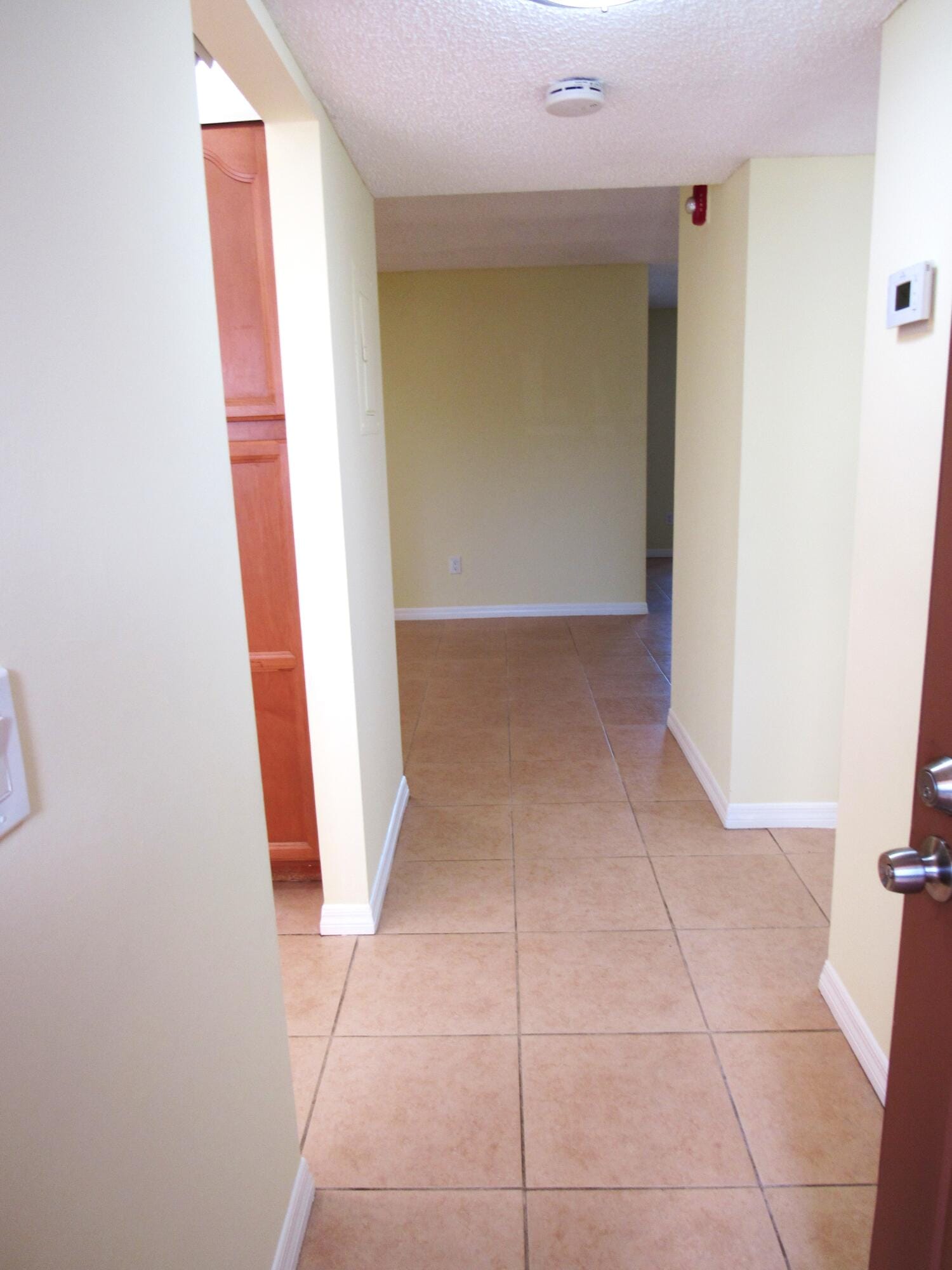 140 LAKE NANCY Lane 216 — photo 4