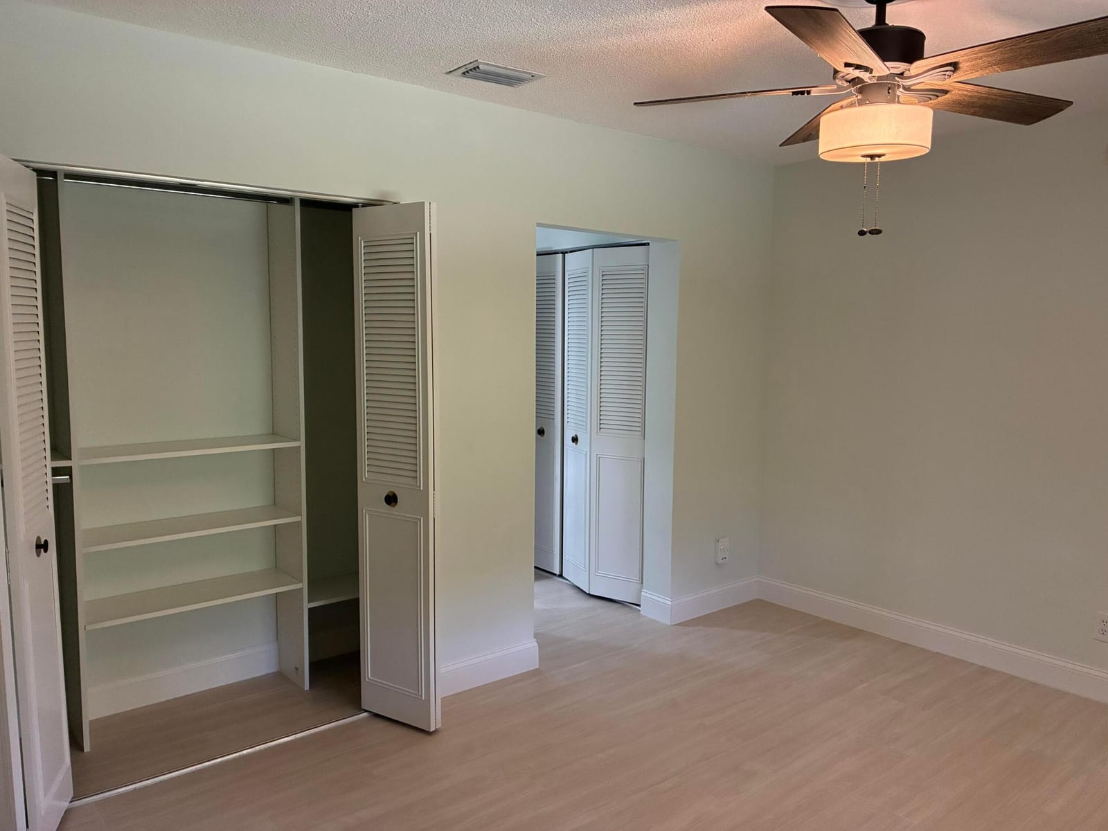 9505 NW 73RD Street — photo 9