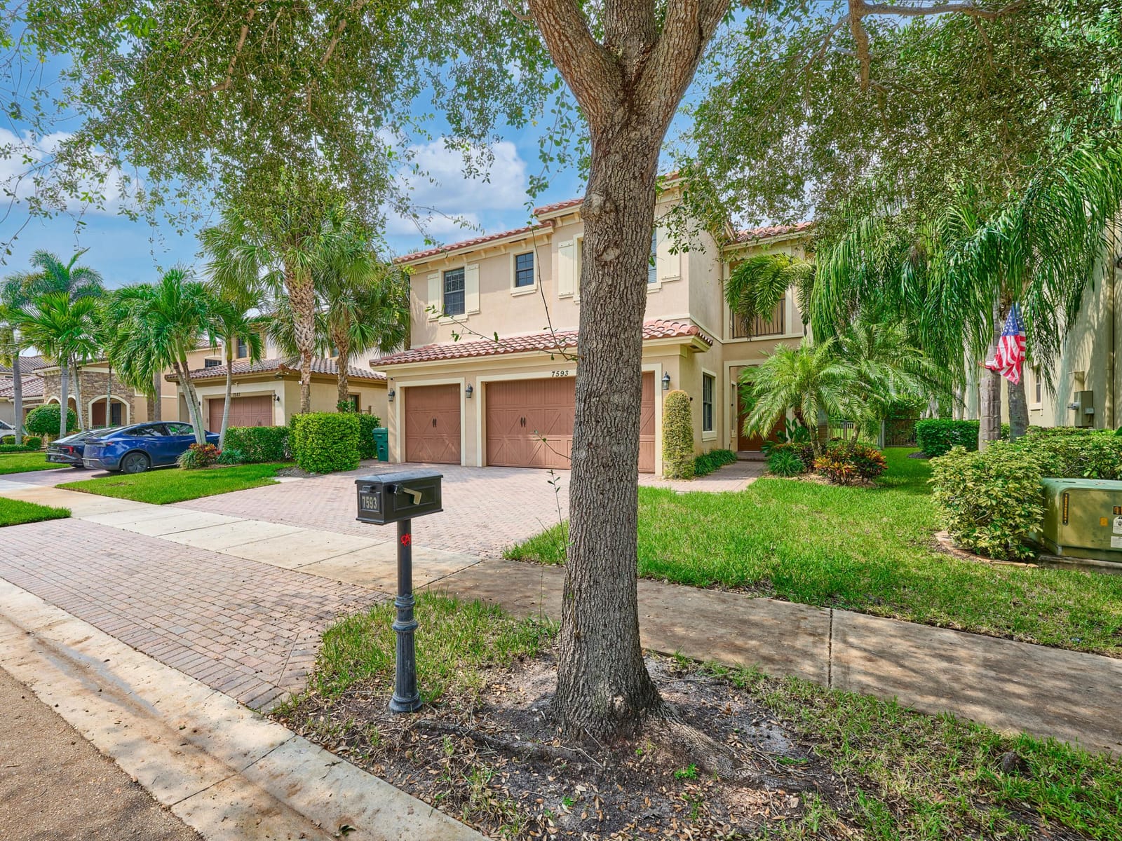 5 bedroom home for sale at 7593 113th, Parkland, FL 33076 — $6,995