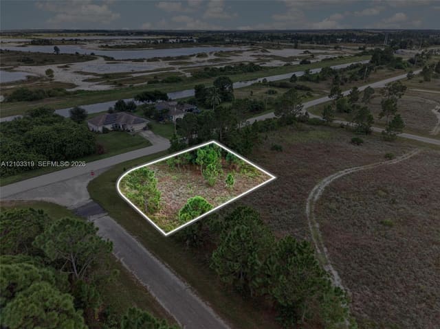 1254 Devore Street E, Lehigh Acres, FL 33974