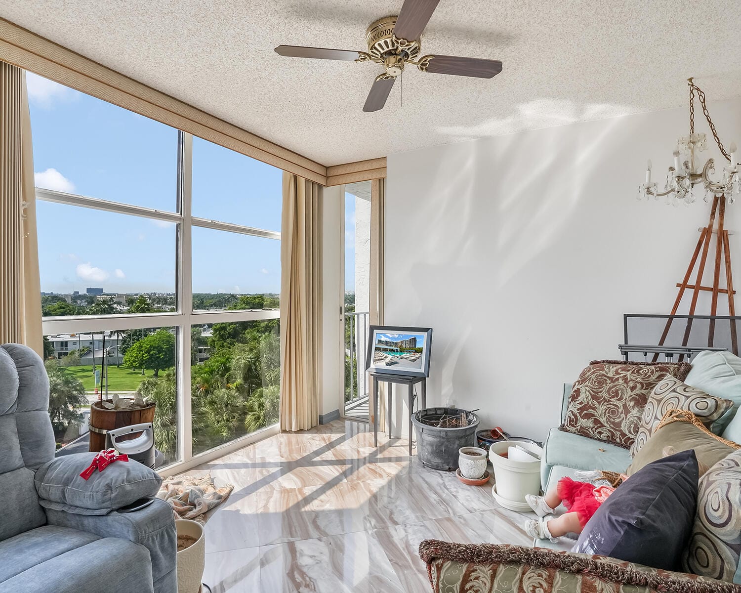 600 PARKVIEW Drive 703 — photo 6
