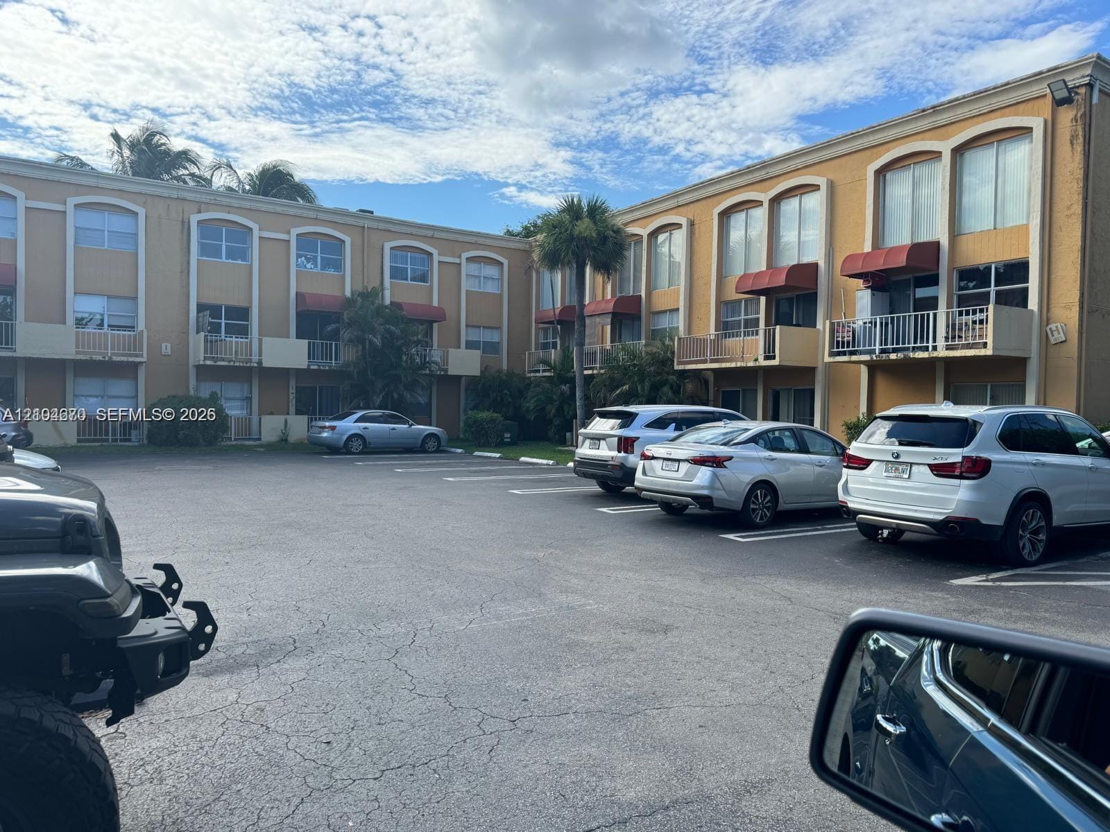 17901 NW 68th Avenue R102, Hialeah, FL 33015